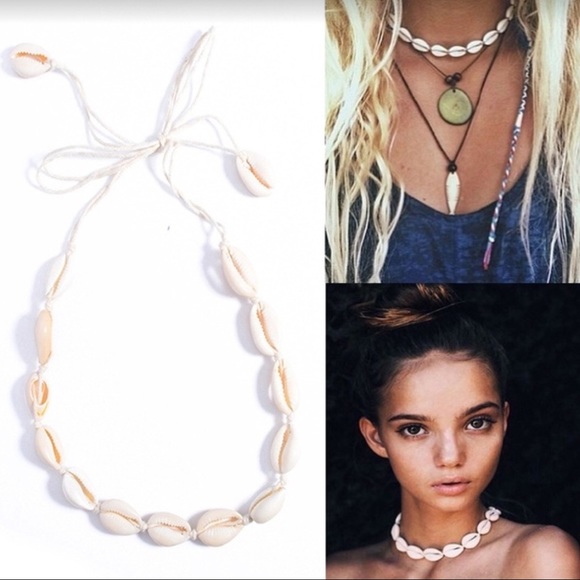 Jewelry - Sea shell choker necklace ☘️